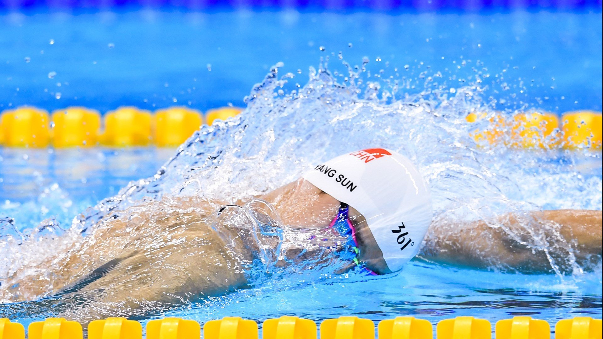 摩洛哥马术协会与学校合作，开展马术教育课程，推广马术文化。